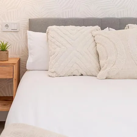 Wintowinrentals Goleta 0b En Malaga, Espana Apartment *