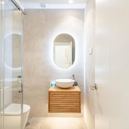 Apartment Wintowinrentals Goleta 0b En Malaga, Espana